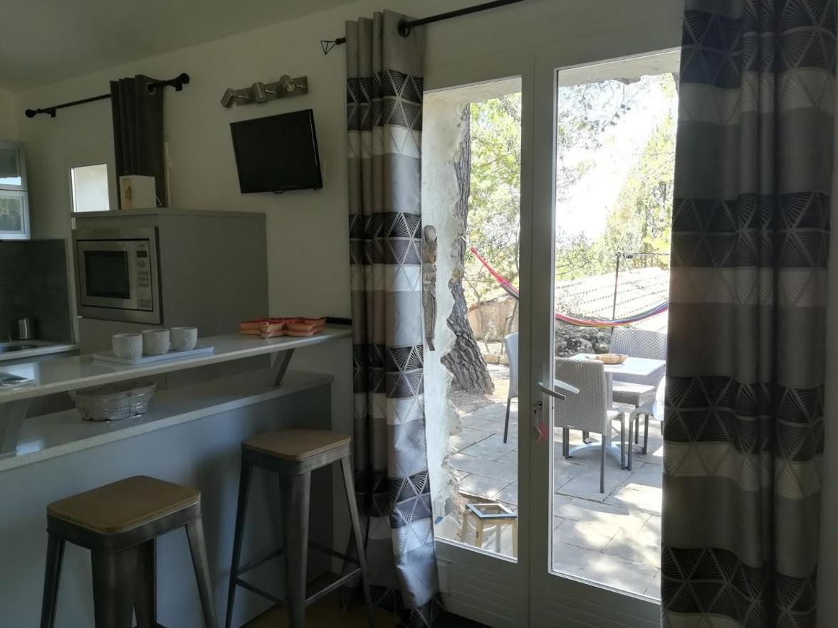 Gite Avec Spa Jacuzzi Au Coeur De Provence Cote D'Azur Saint-Antonin-du-Var Екстериор снимка